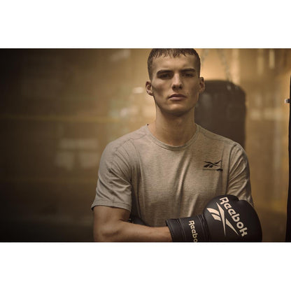 Reebok Classic Retail Boxing Glove